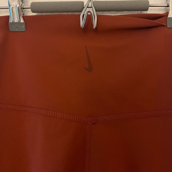 Nike Yoga Luxe High Rise Yoga Shorts - Picture 6 of 7